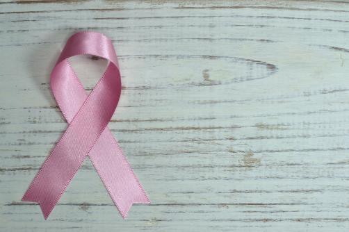Breast Cancer During and After Pregnancy - Ruban rose